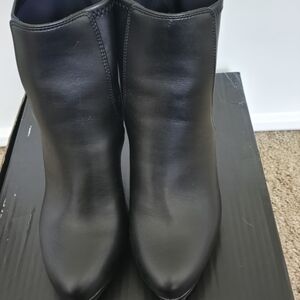 Nine West Heeled Bootie